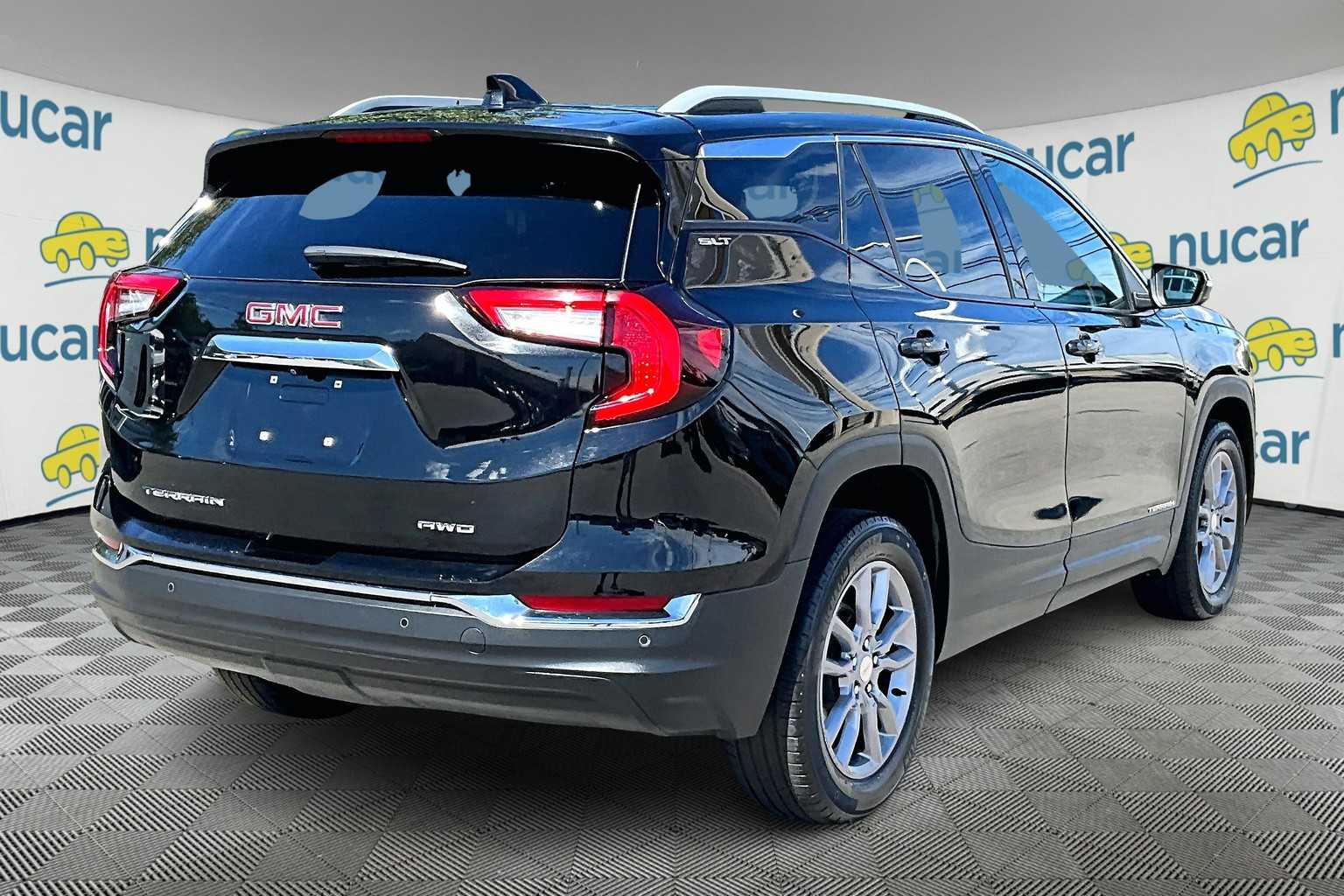 2022 GMC Terrain SLT - Photo 6