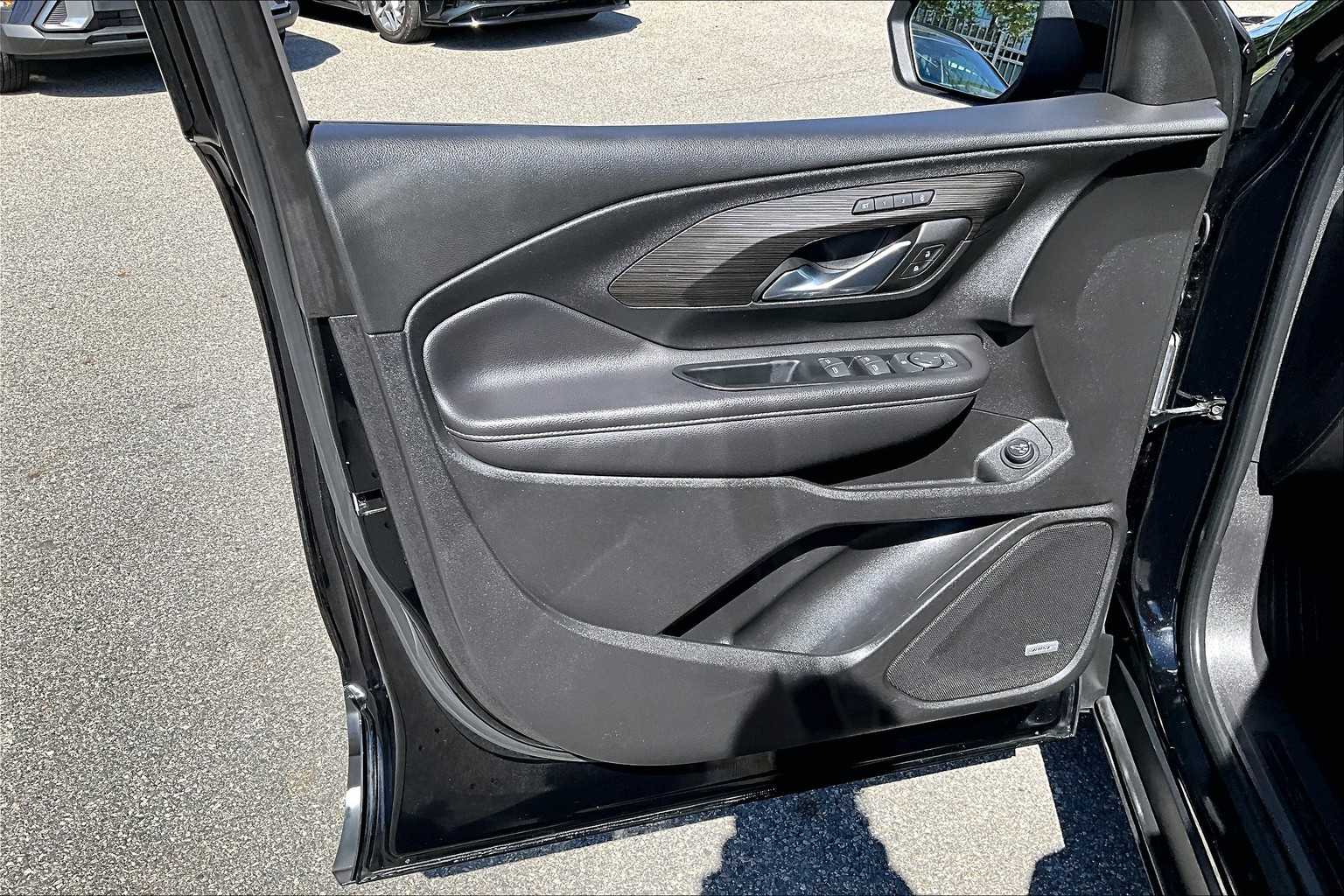 2022 GMC Terrain SLT - Photo 9