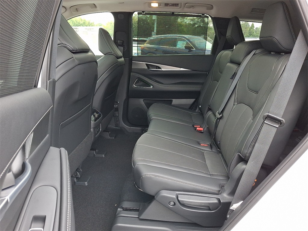 2026 INFINITI QX60 LUXE - Photo 6