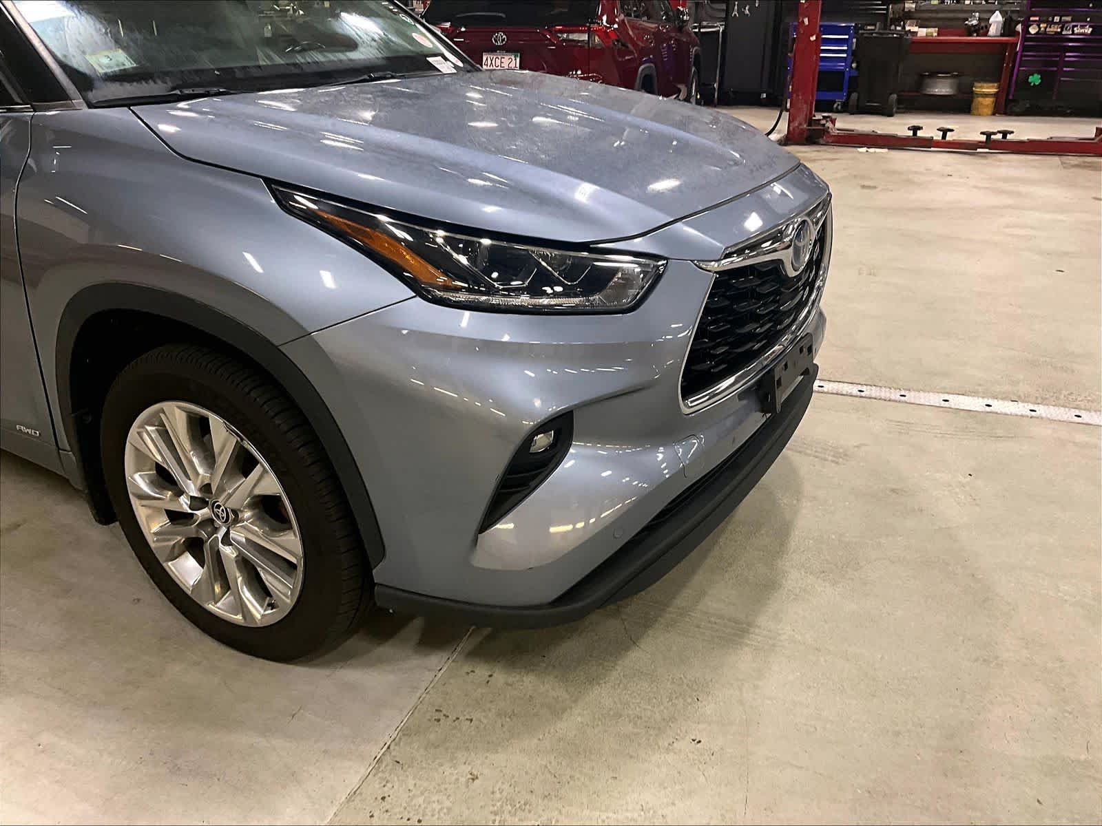 2021 Toyota Highlander Hybrid Limited - Photo 5