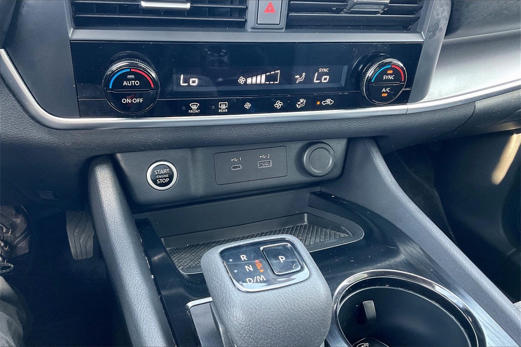 2023 Nissan Rogue SV - Photo 24