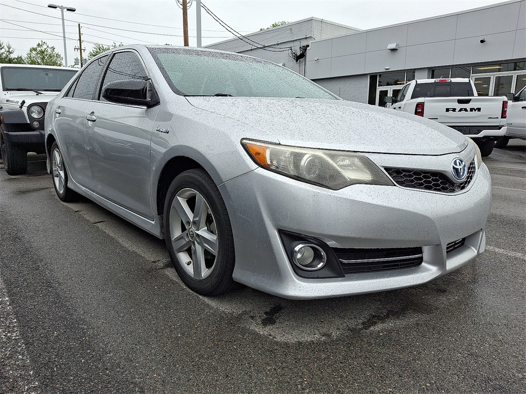 2014 Toyota Camry Hybrid SE Limited Edition