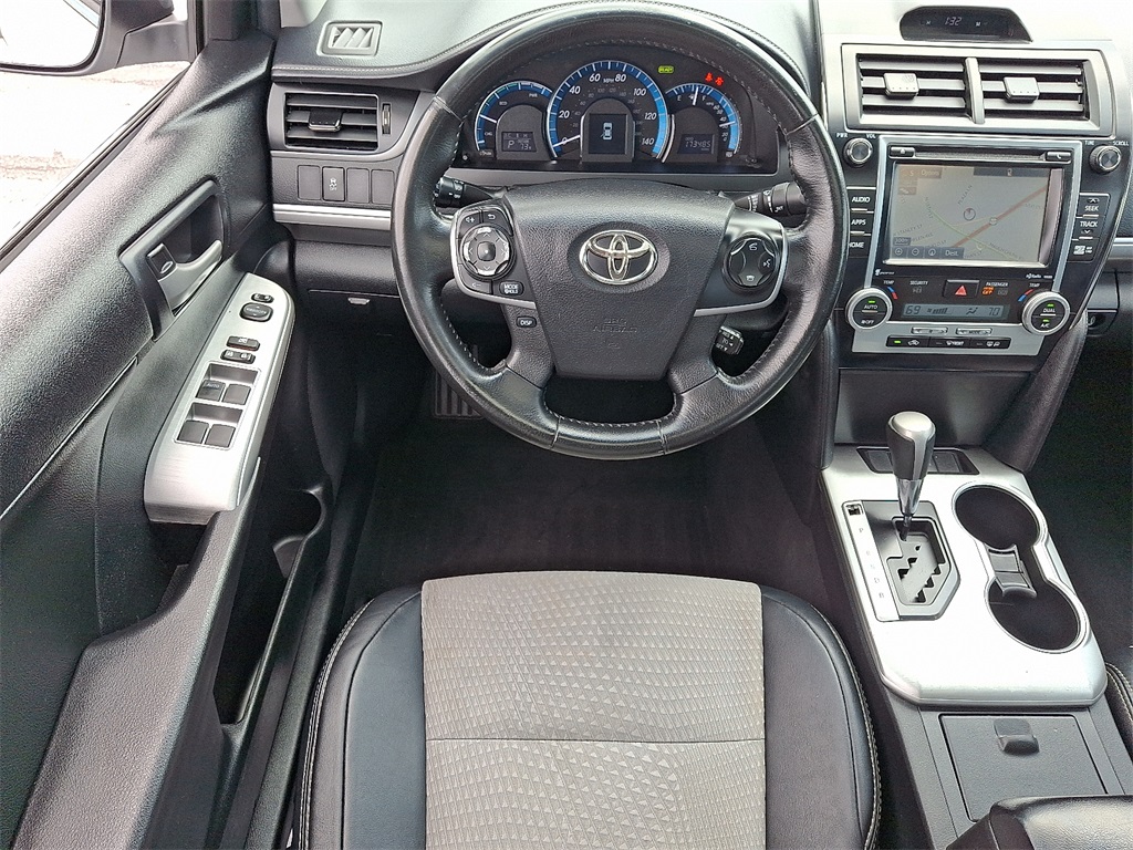 2014 Toyota Camry Hybrid SE Limited Edition - Photo 12