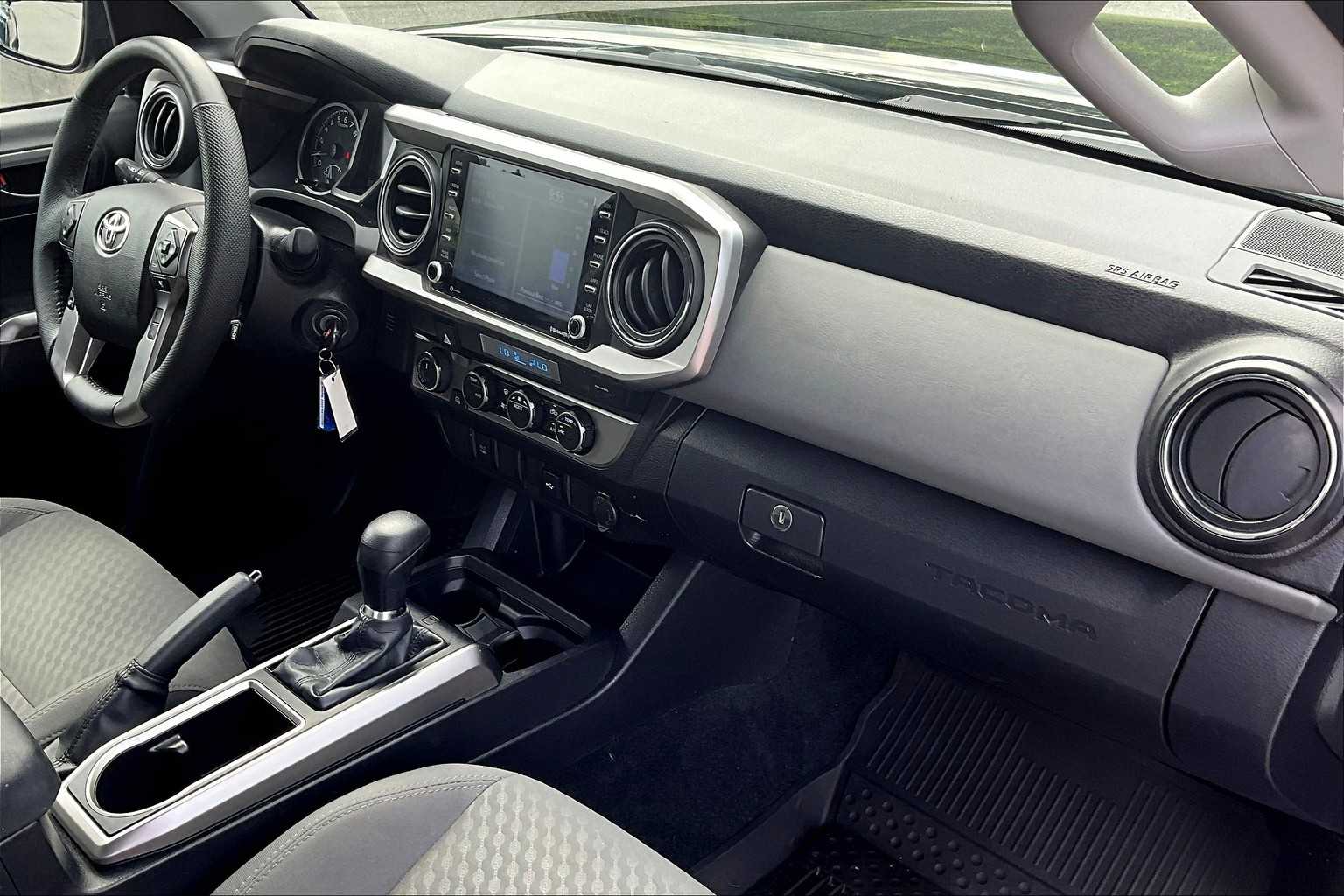 2022 Toyota Tacoma SR5 - Photo 14