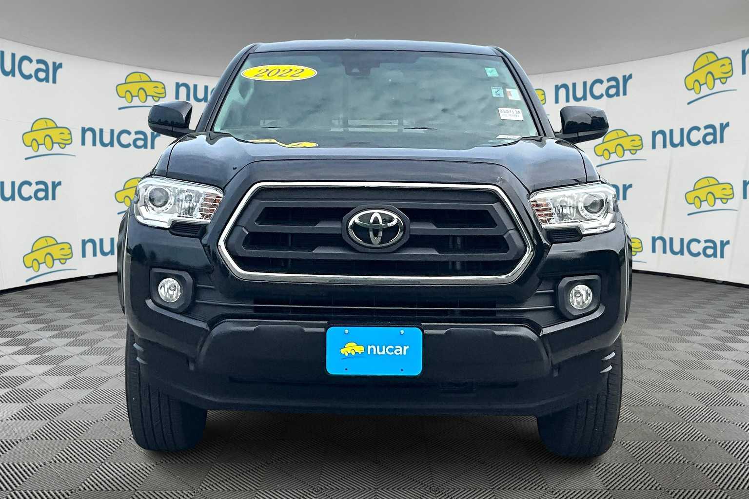 2022 Toyota Tacoma SR5 - Photo 2