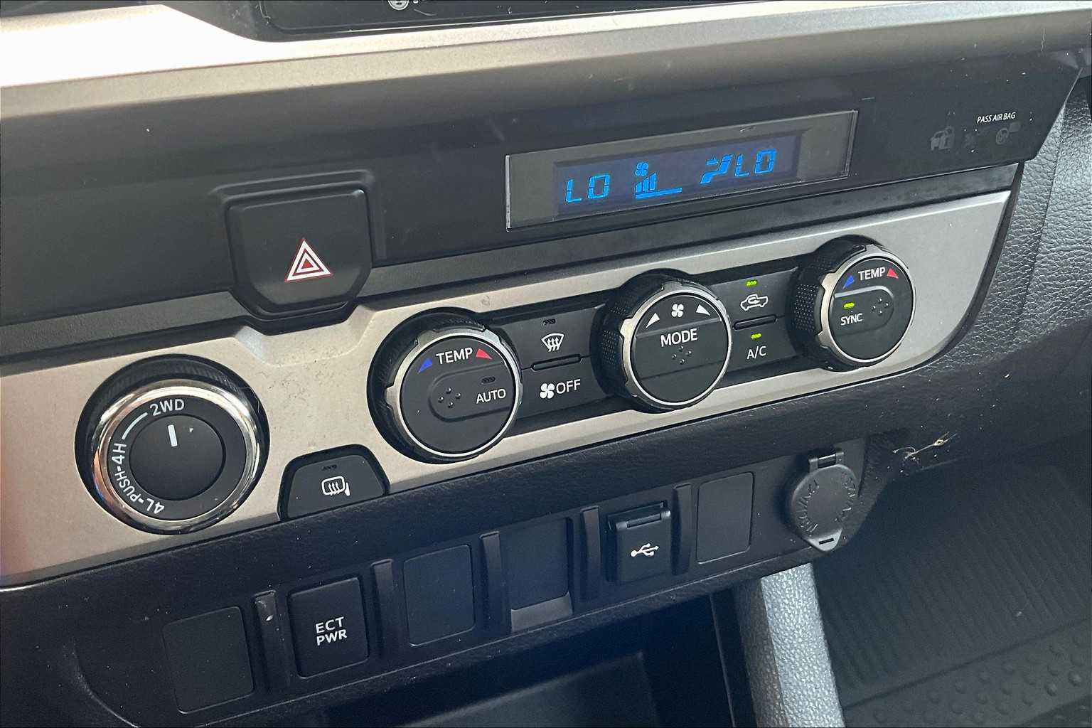 2022 Toyota Tacoma SR5 - Photo 26