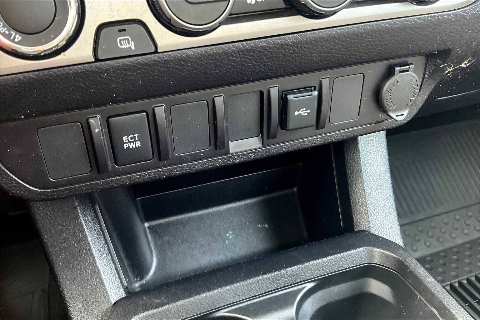 2022 Toyota Tacoma SR5 - Photo 27