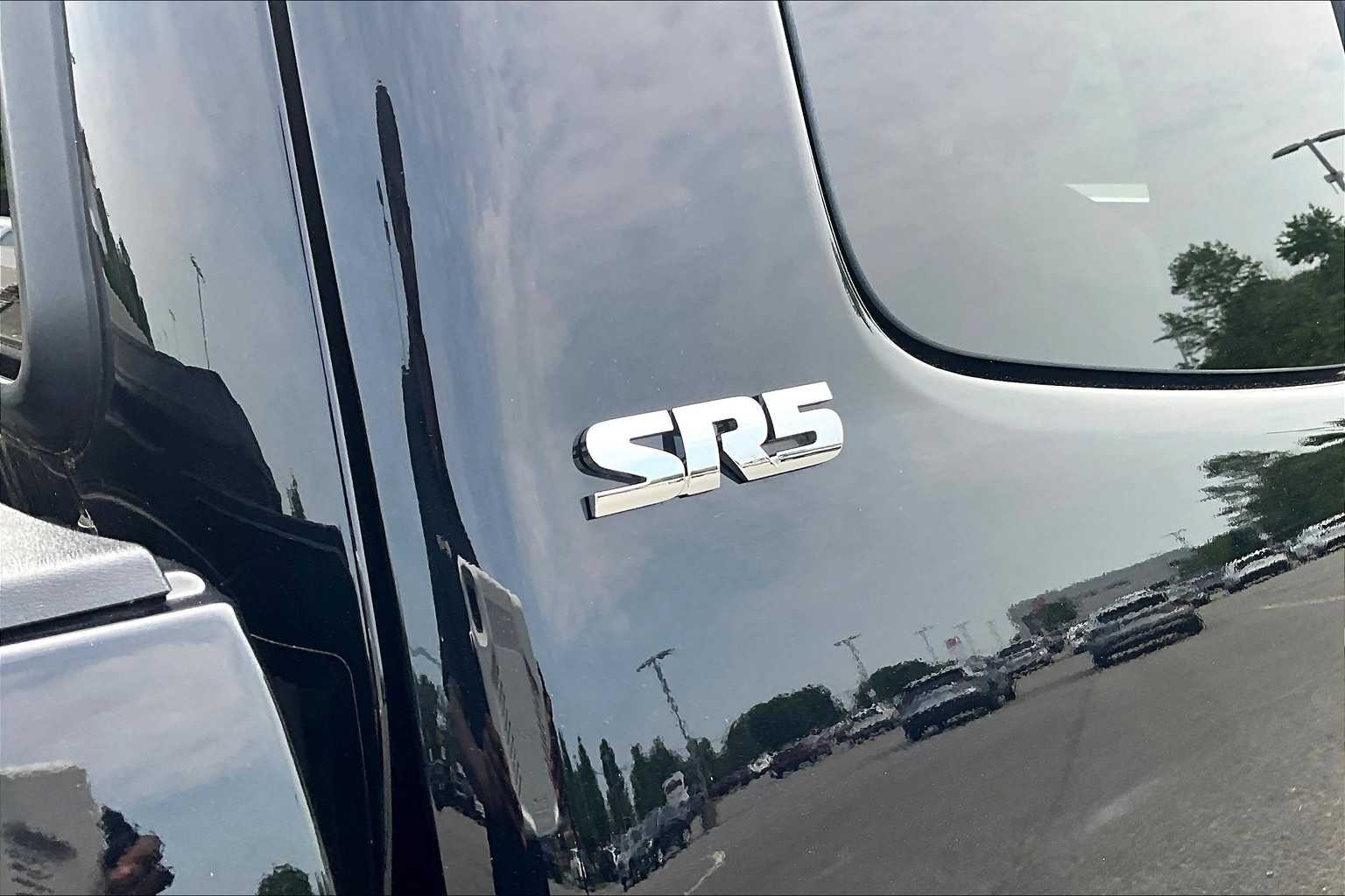 2022 Toyota Tacoma SR5 - Photo 29