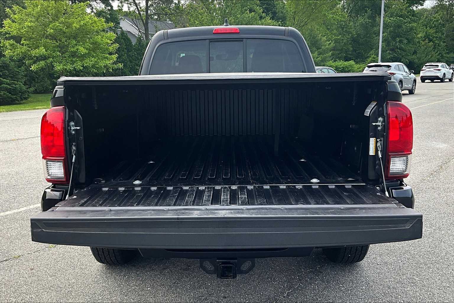 2022 Toyota Tacoma SR5 - Photo 32