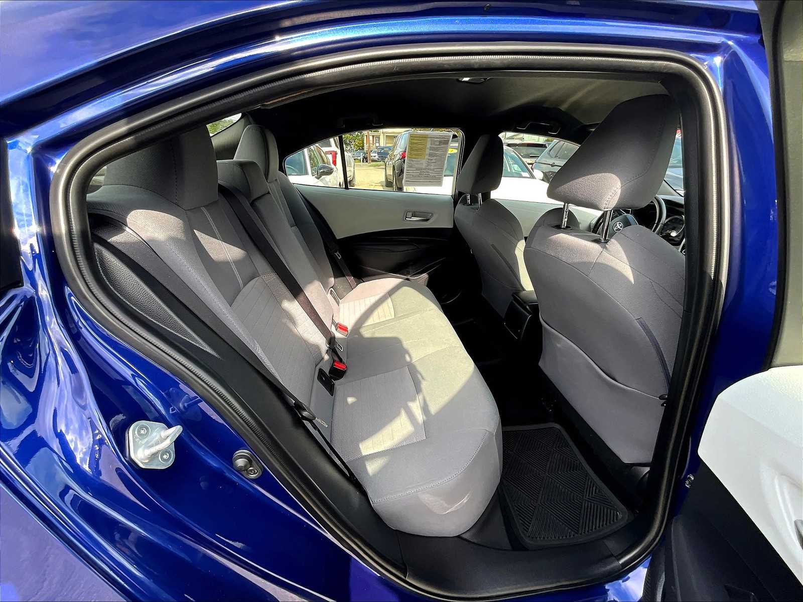 2020 Toyota Corolla SE - Photo 16