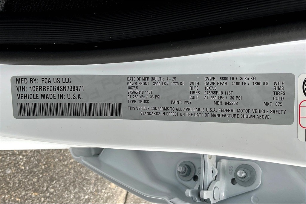 2025 Ram 1500 Tradesman - Photo 16