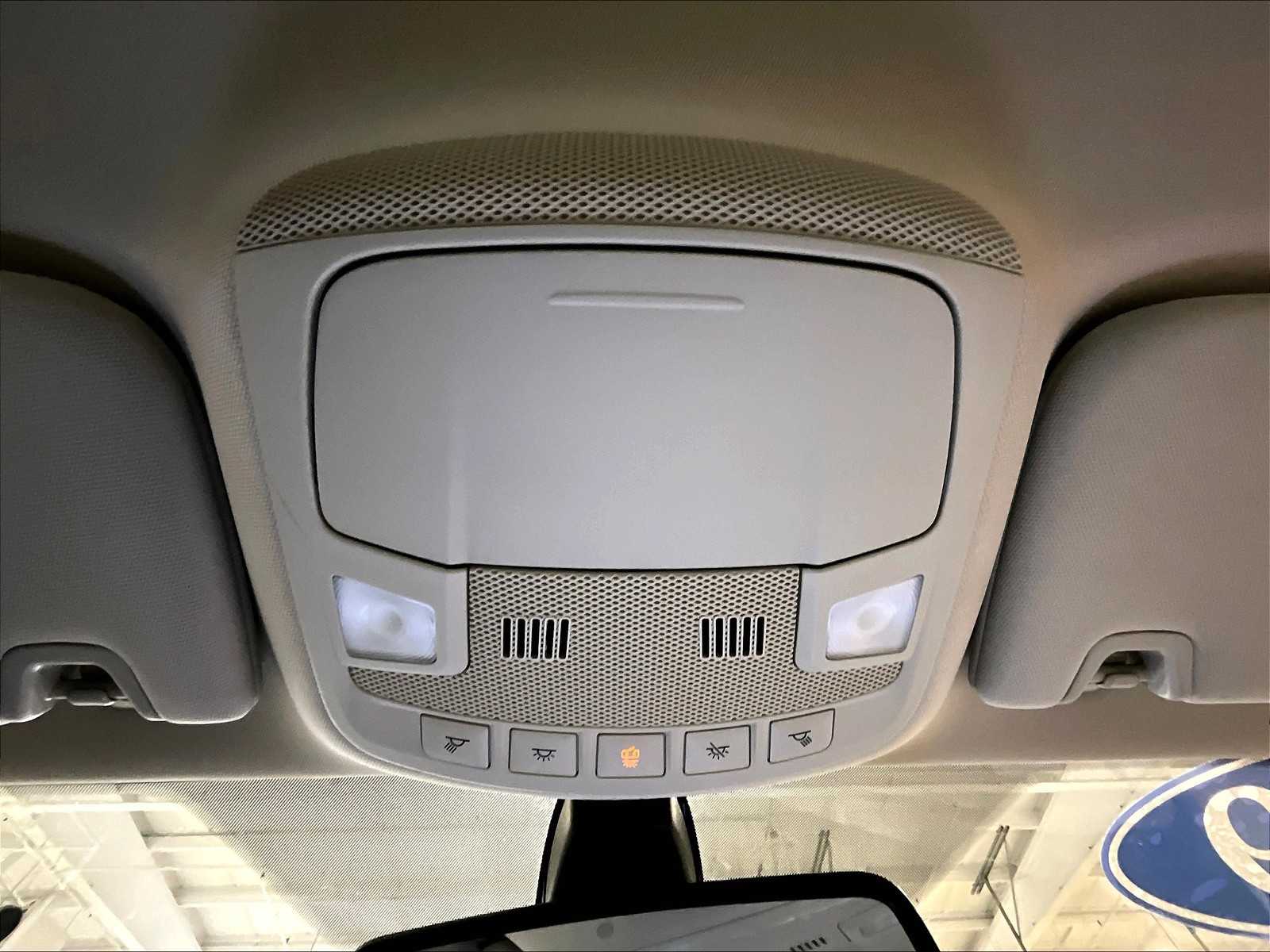 2019 Ford Fusion SE - Photo 22