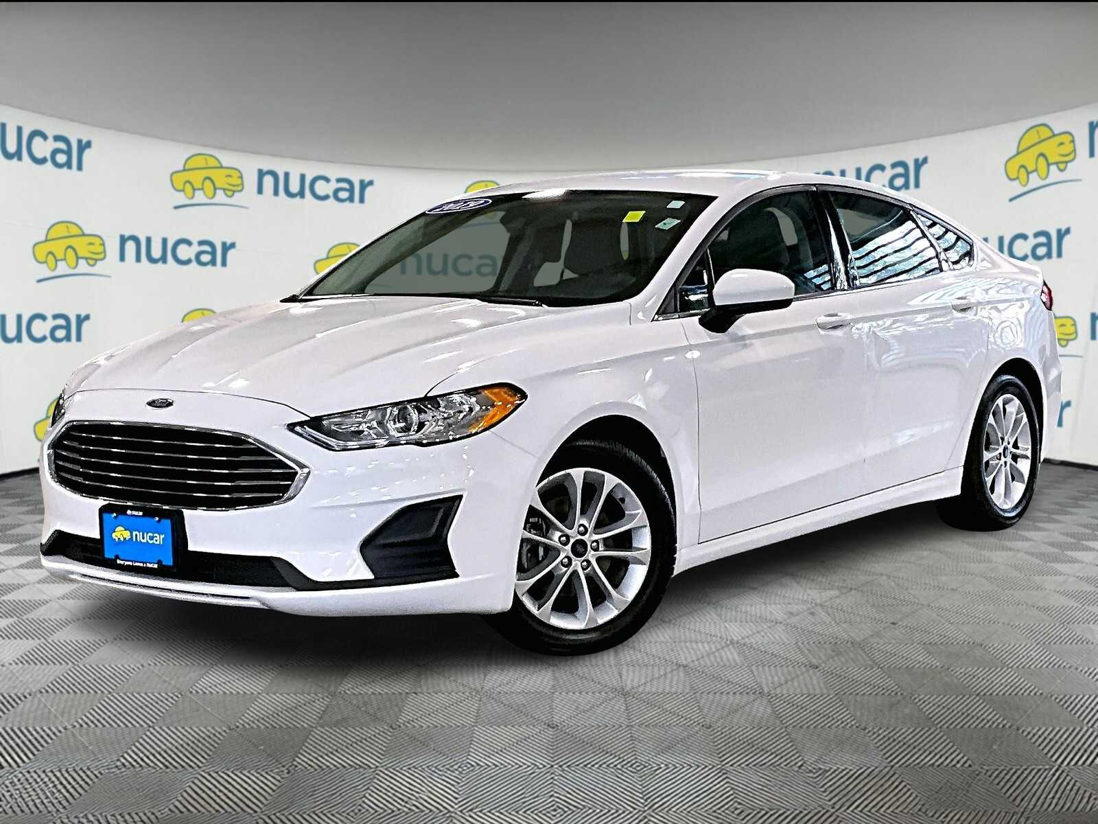 2019 Ford Fusion SE - Photo 3