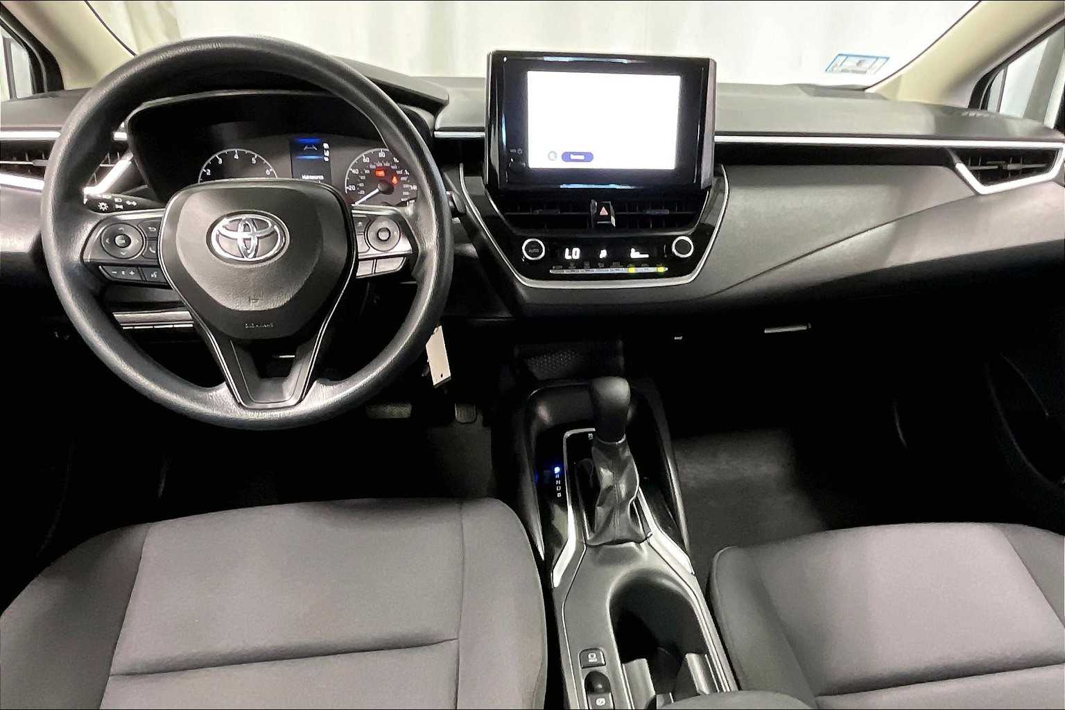 2024 Toyota Corolla LE - Photo 21