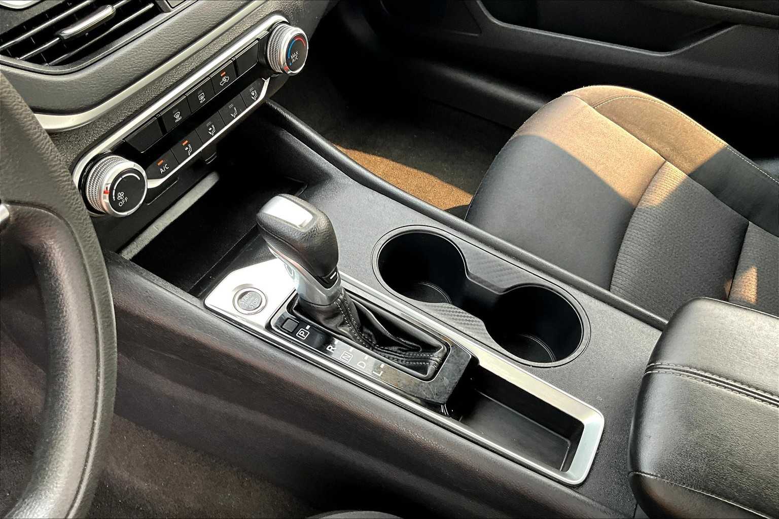 2022 Nissan Altima 2.5 S - Photo 20