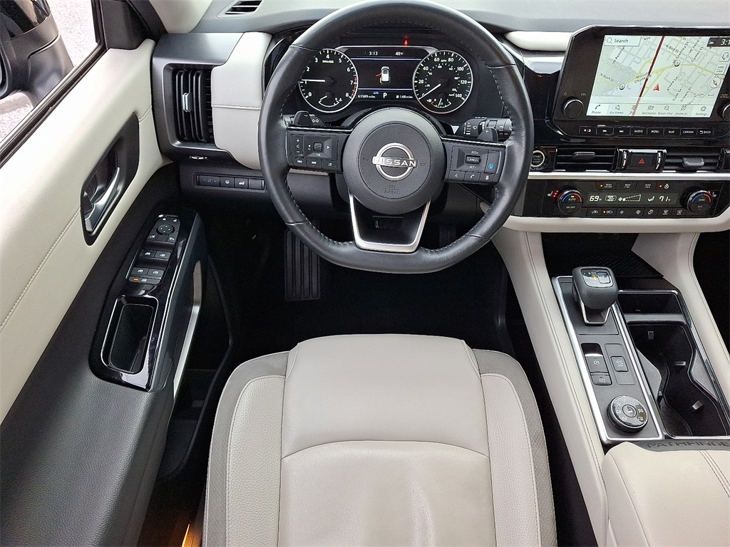 2022 Nissan Pathfinder SL - Photo 13