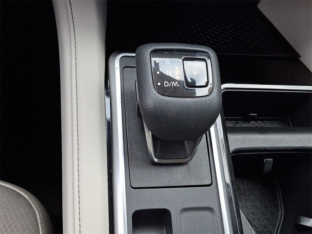 2022 Nissan Pathfinder SL - Photo 16