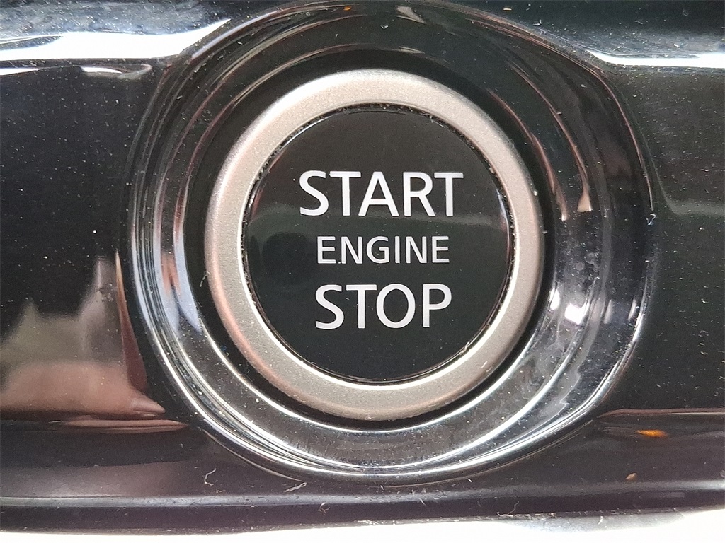 2022 Nissan Pathfinder SL - Photo 23