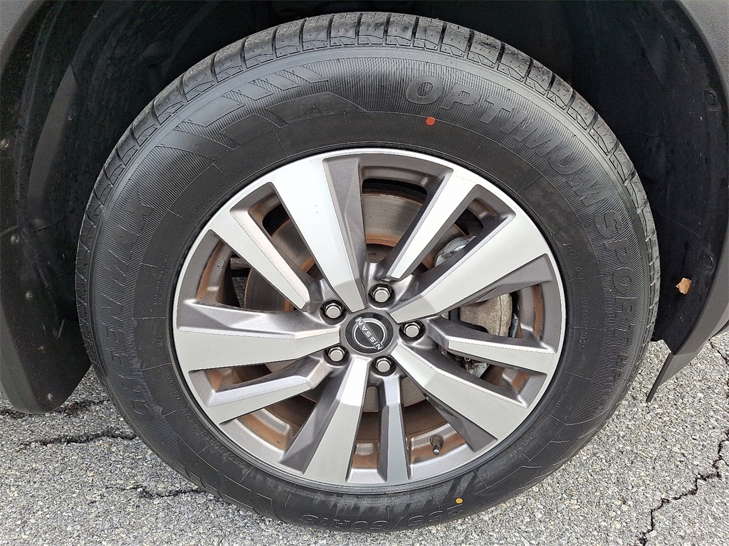 2022 Nissan Pathfinder SL - Photo 9