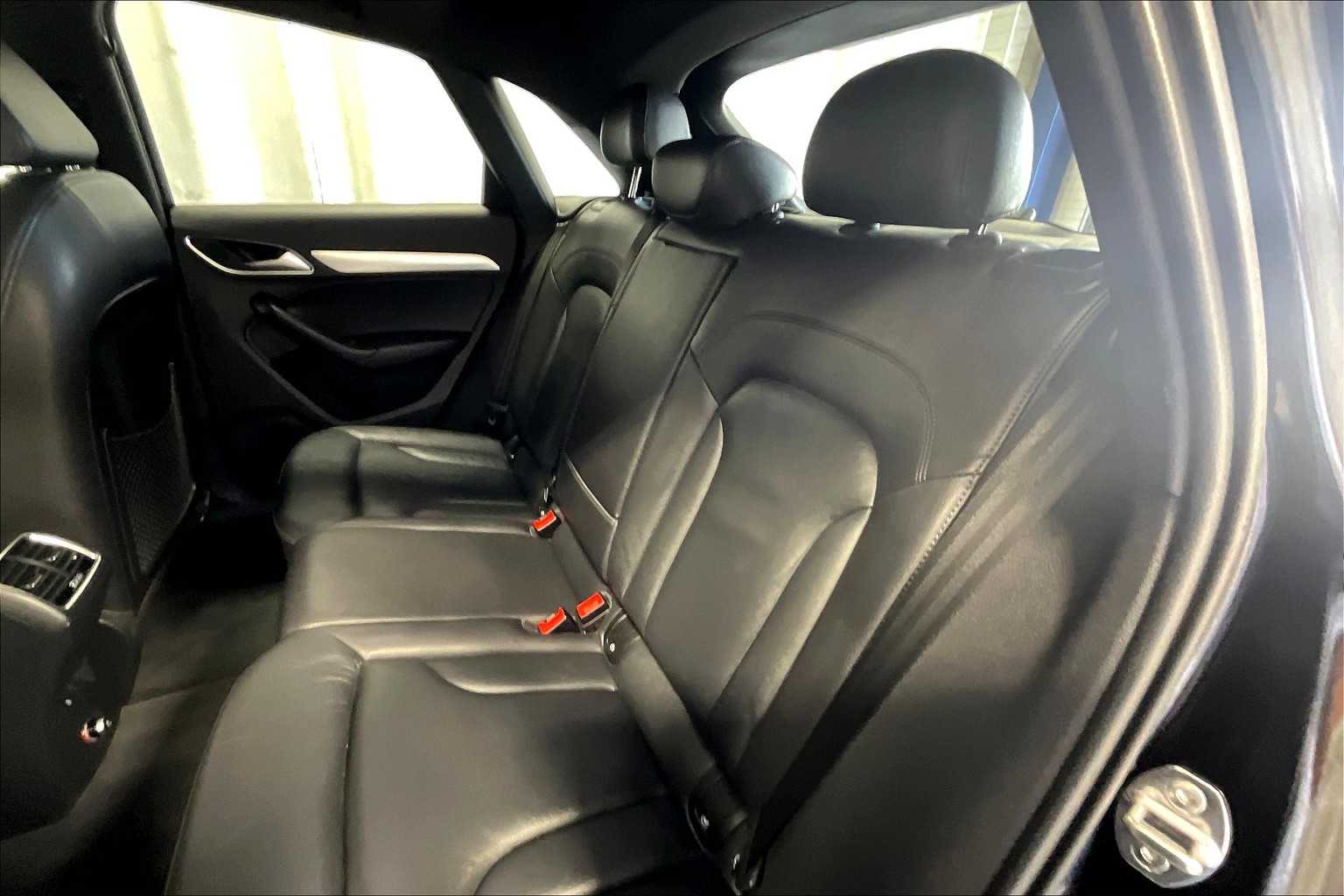 2016 Audi Q3 Premium Plus - Photo 15