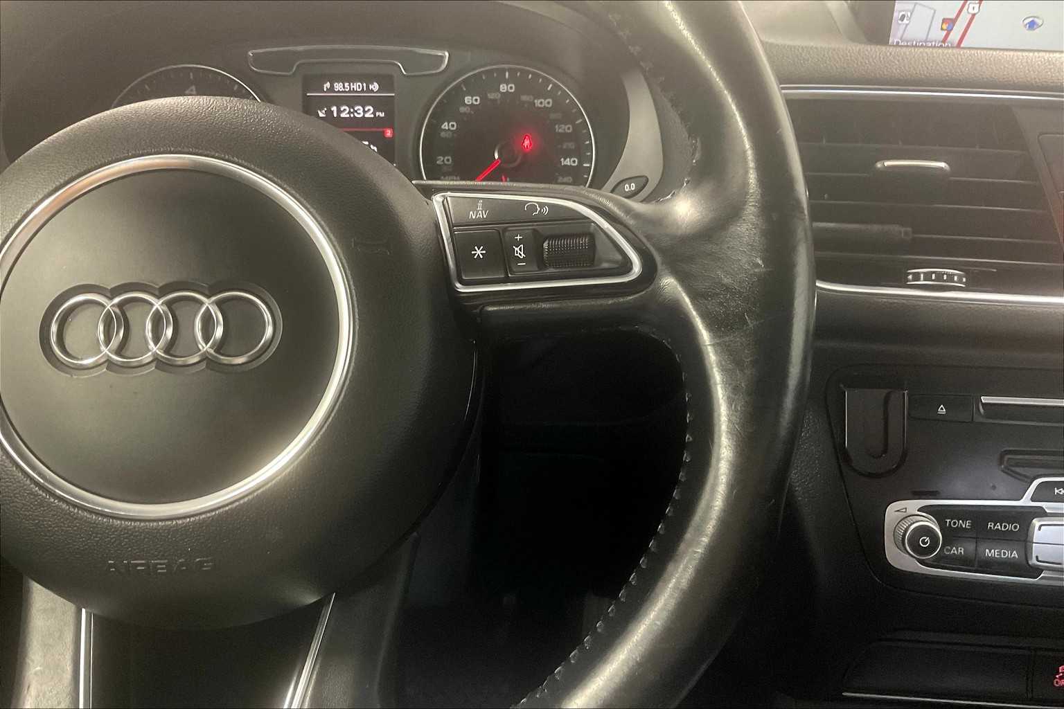 2016 Audi Q3 Premium Plus - Photo 24