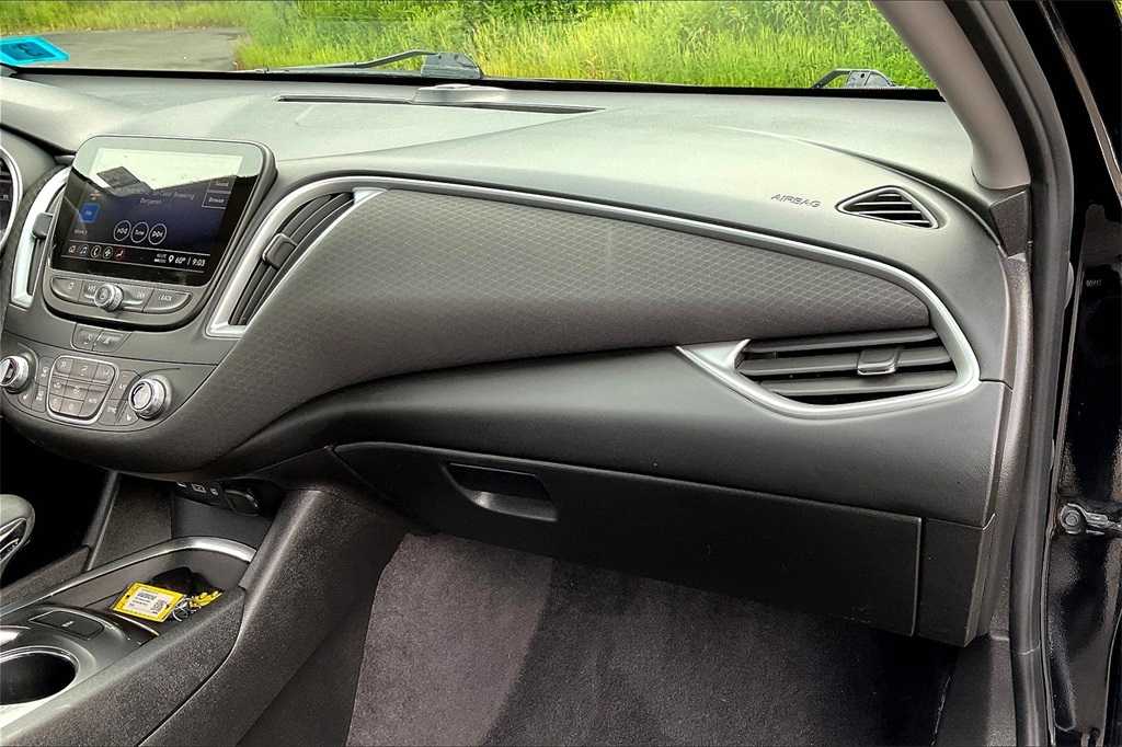 2022 Chevrolet Malibu LT - Photo 13