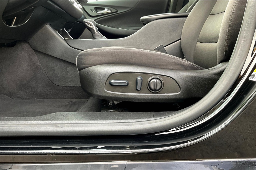 2022 Chevrolet Malibu LT - Photo 27