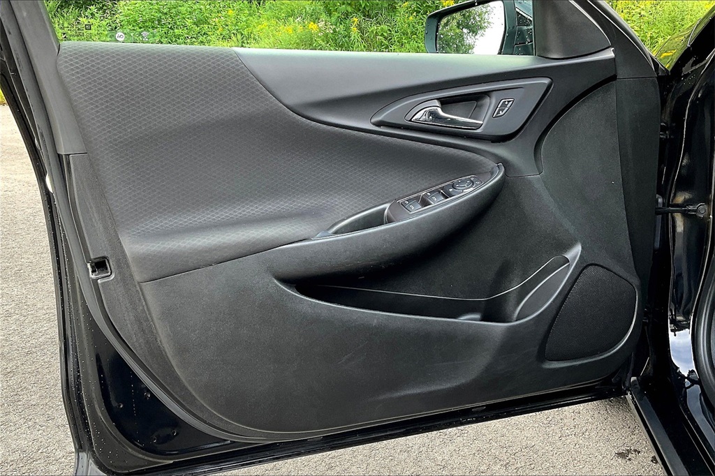 2022 Chevrolet Malibu LT - Photo 9
