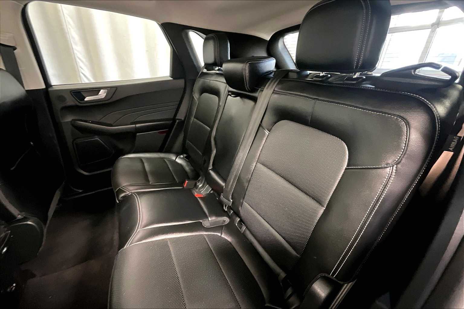 2022 Ford Escape SEL Plug-In Hybrid - Photo 15