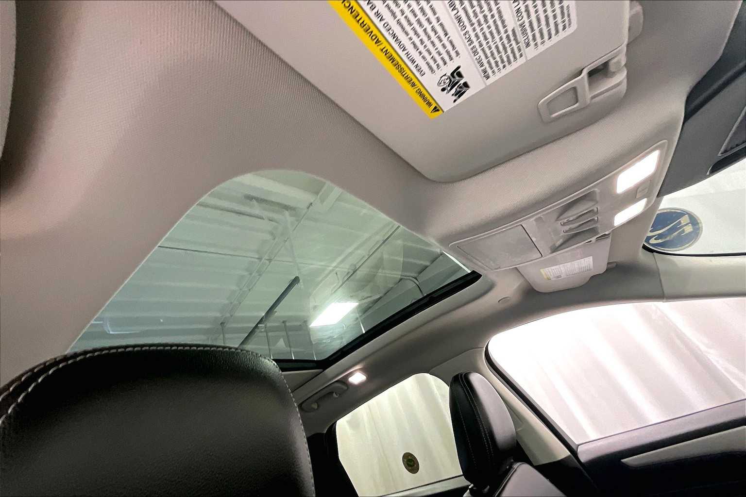 2022 Ford Escape SEL Plug-In Hybrid - Photo 22