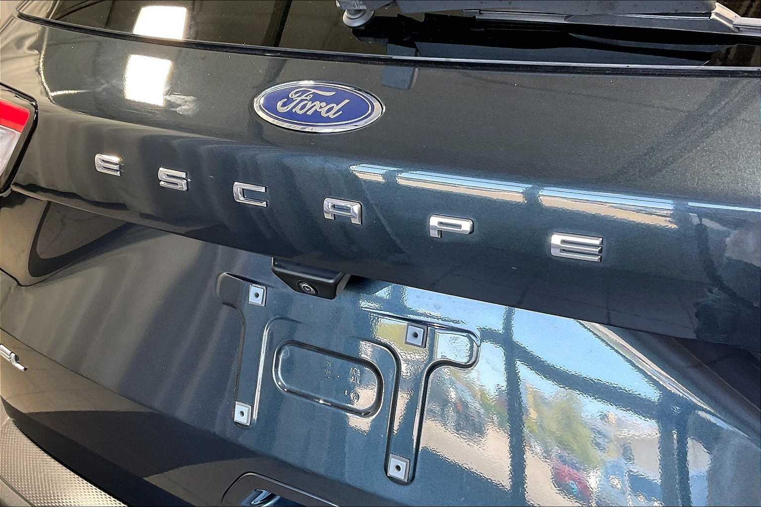 2022 Ford Escape SEL Plug-In Hybrid - Photo 29