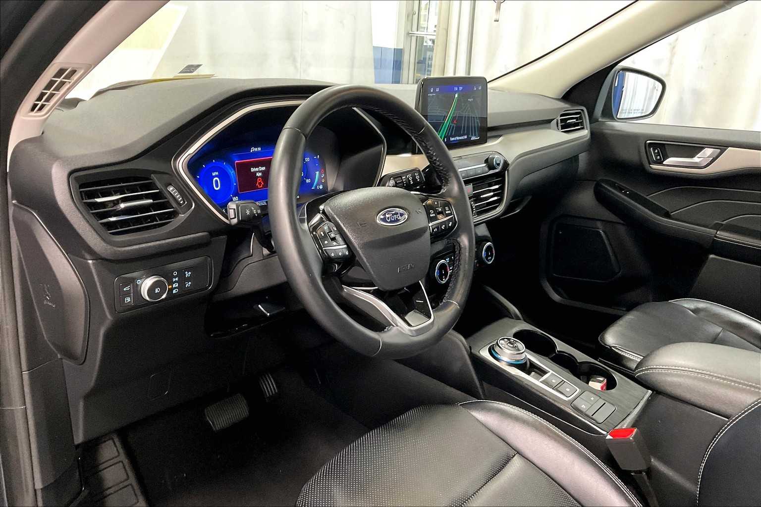 2022 Ford Escape SEL Plug-In Hybrid - Photo 8
