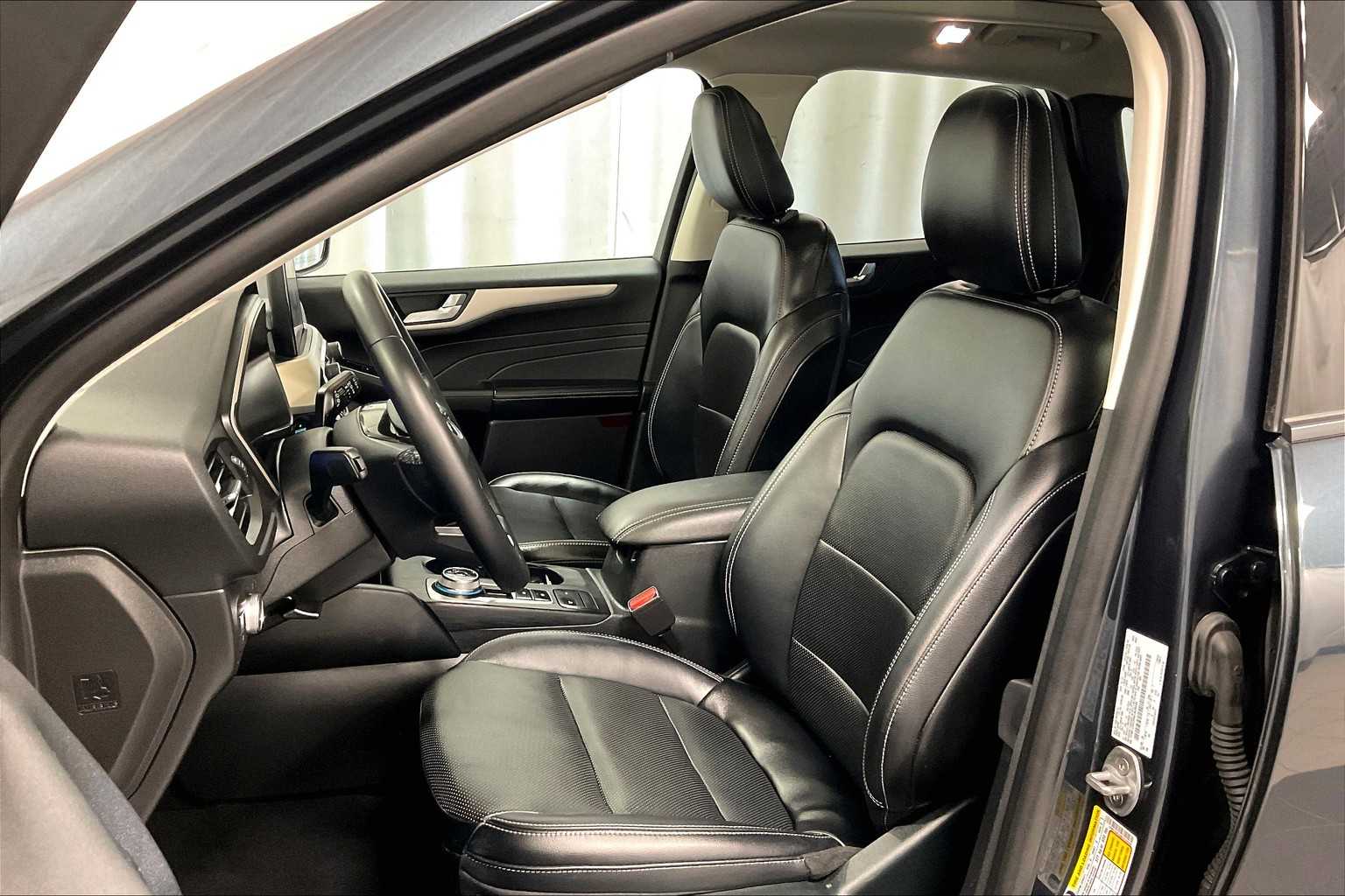 2022 Ford Escape SEL Plug-In Hybrid - Photo 10