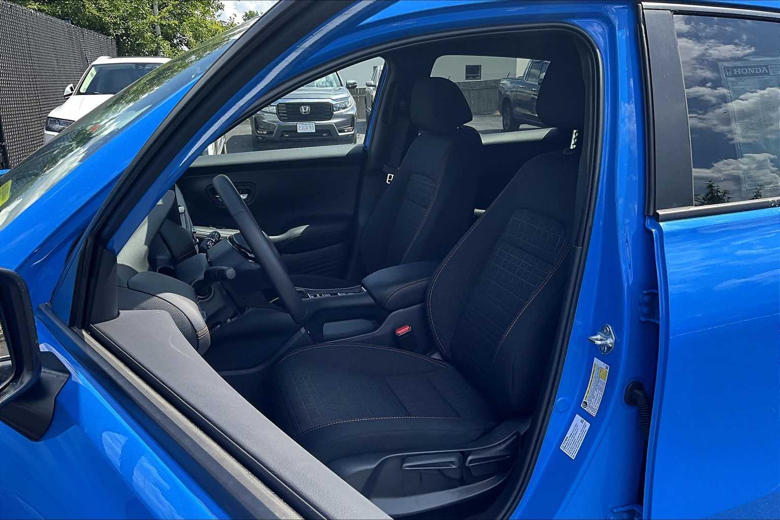 2026 Honda HR-V Sport - Photo 11