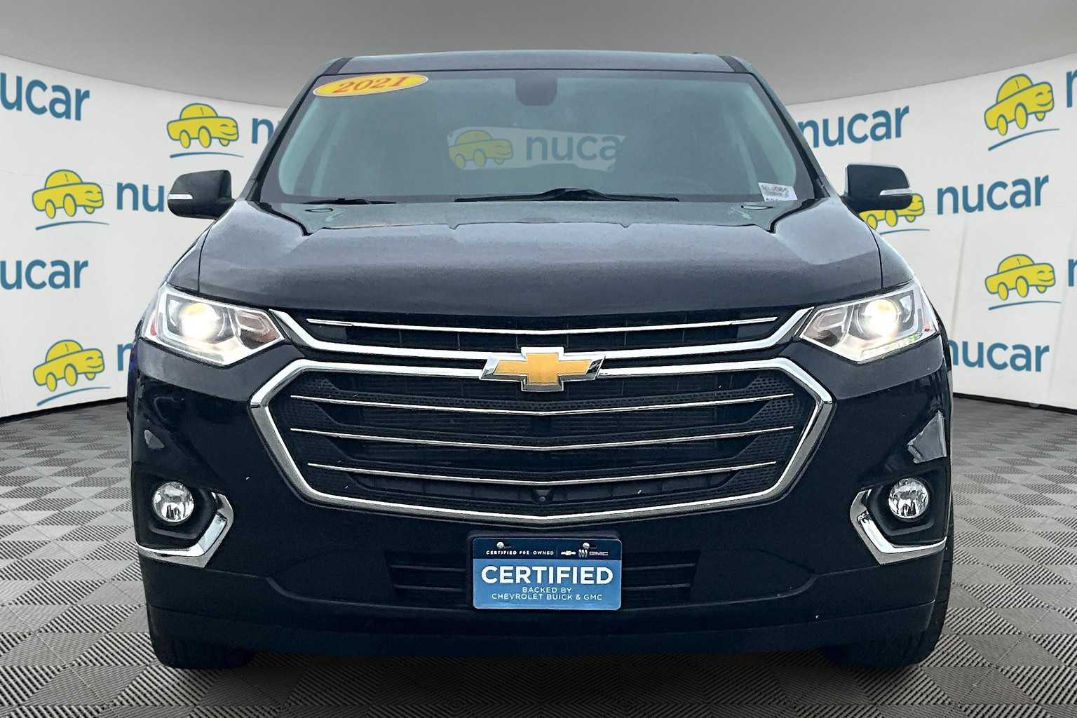 2021 Chevrolet Traverse LT Leather - Photo 2