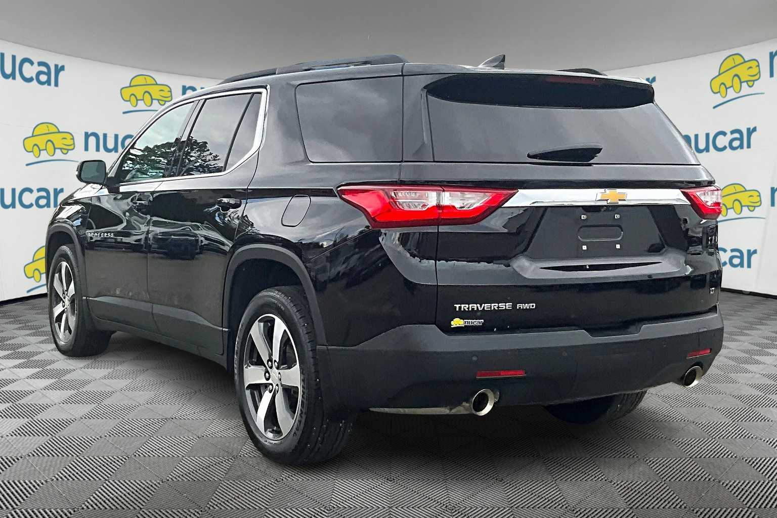 2021 Chevrolet Traverse LT Leather - Photo 4