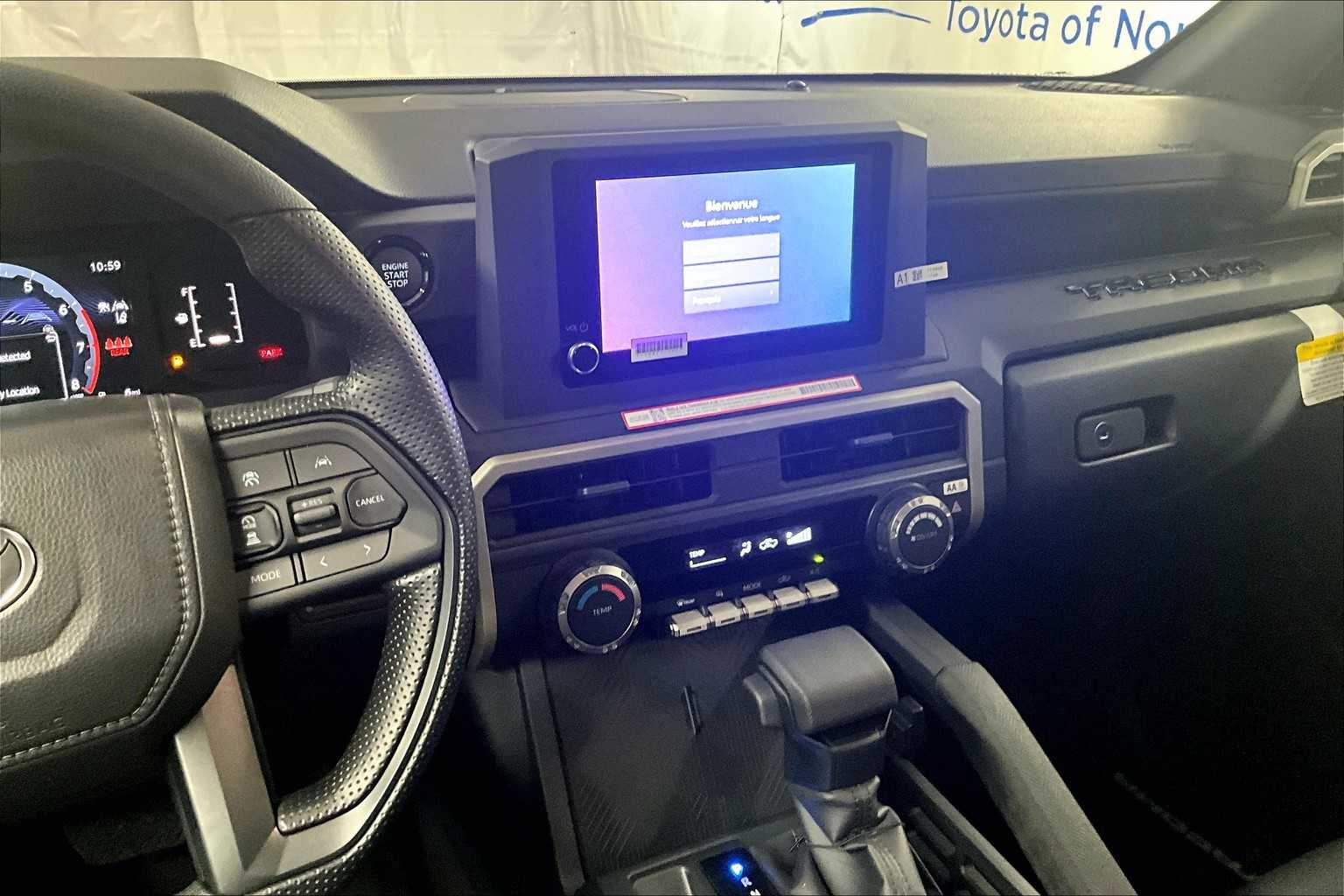 2025 Toyota Tacoma SR - Photo 13