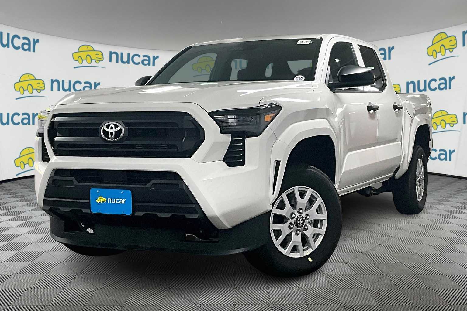 2025 Toyota Tacoma SR - Photo 4