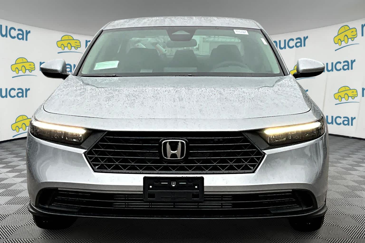 2025 Honda Accord LX - Photo 3