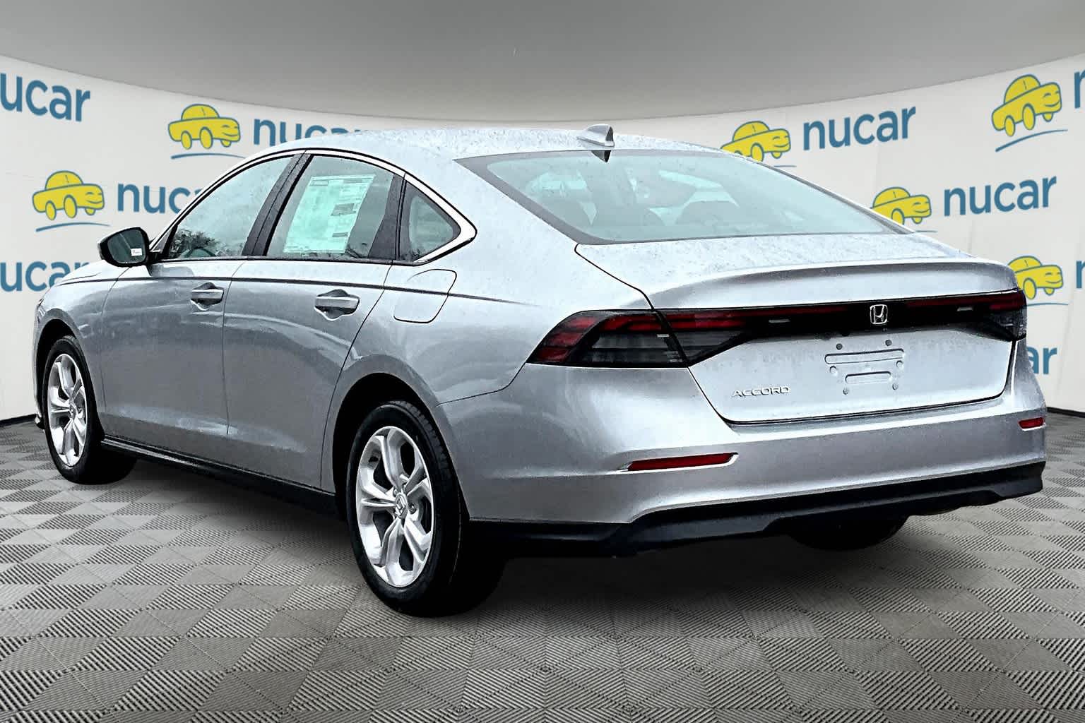2025 Honda Accord LX - Photo 5