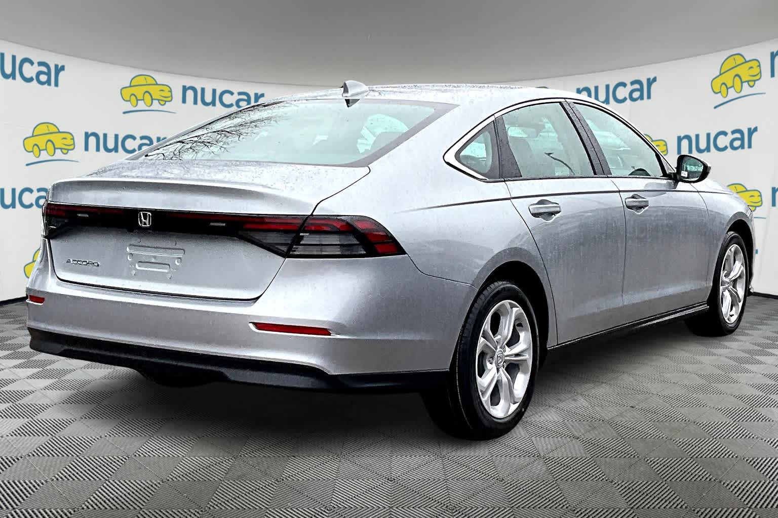 2025 Honda Accord LX - Photo 7
