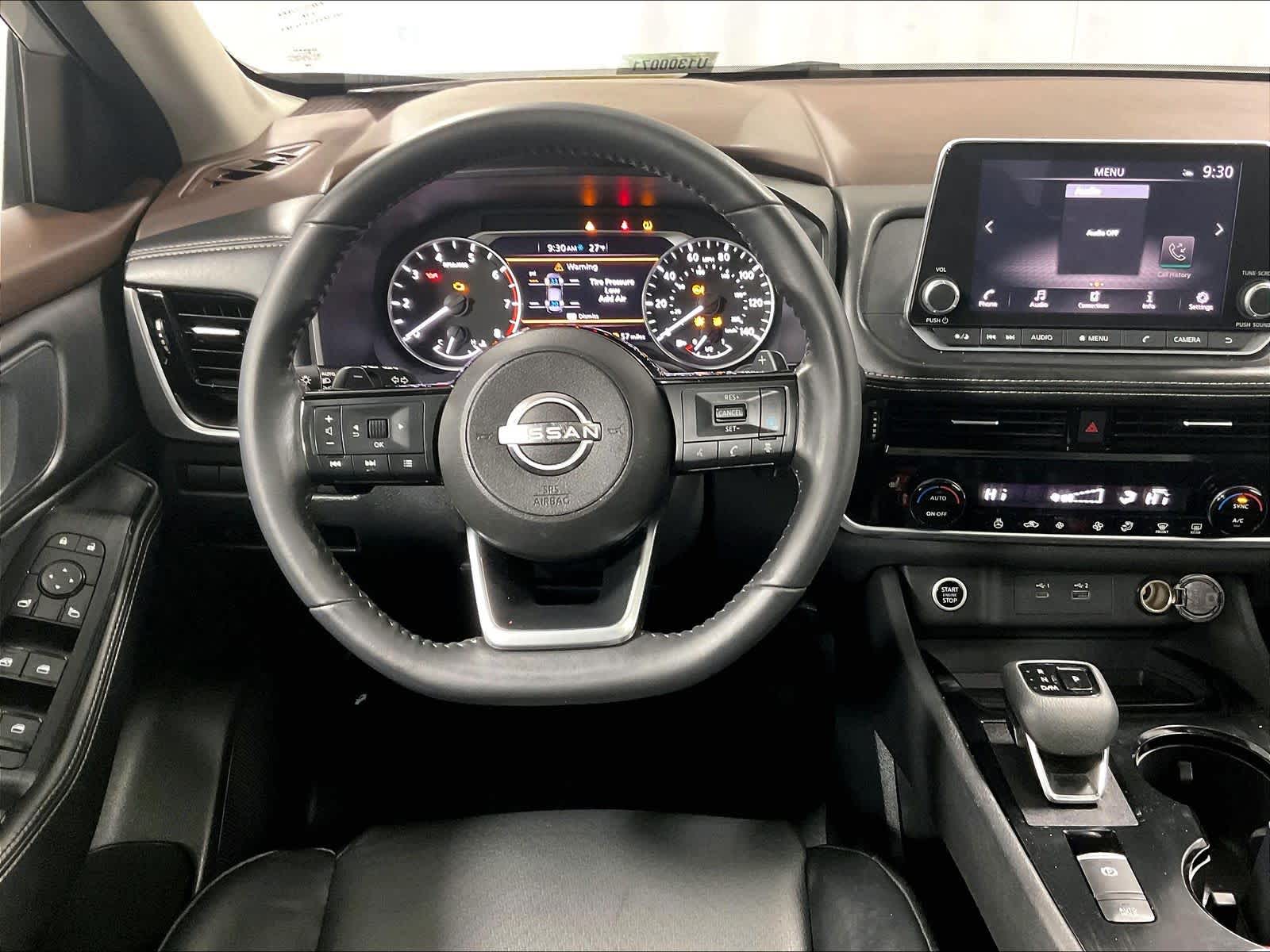 2023 Nissan Rogue SV - Photo 17