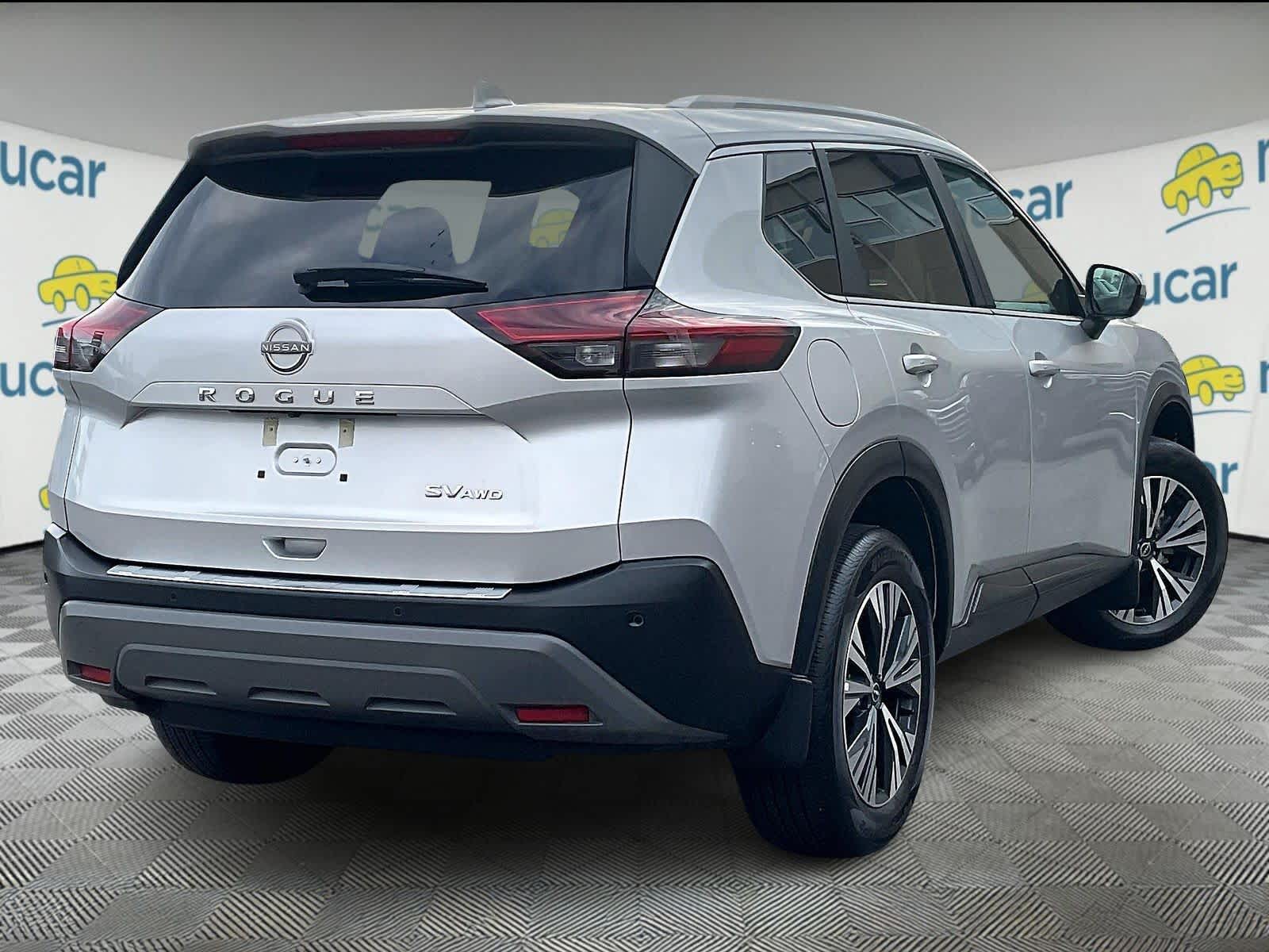 2023 Nissan Rogue SV - Photo 6