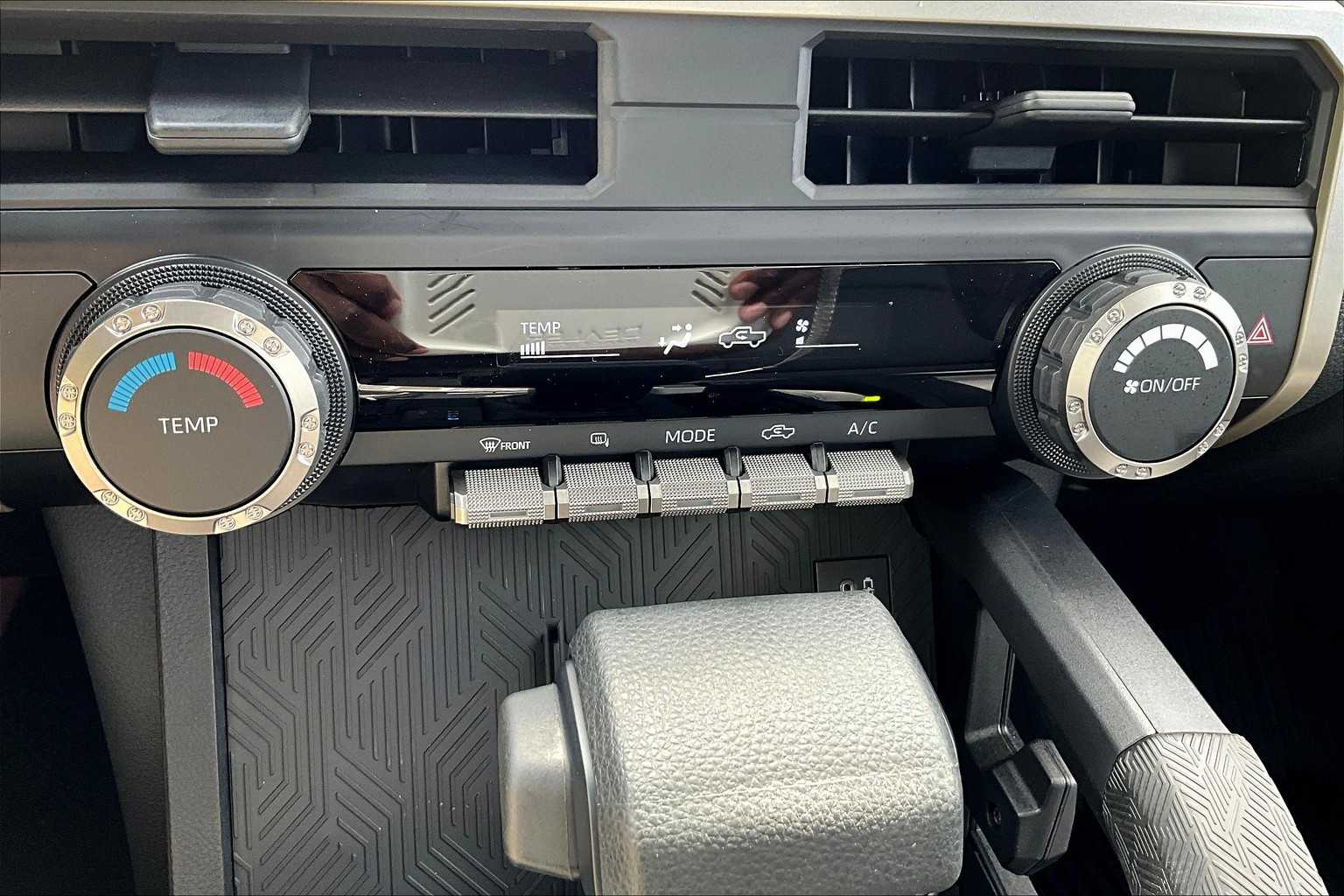 2025 Toyota Tacoma SR - Photo 26