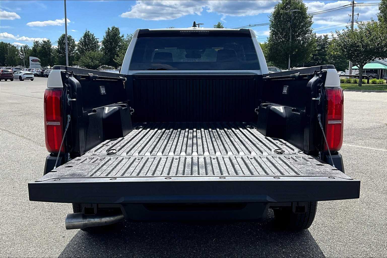 2025 Toyota Tacoma SR - Photo 30