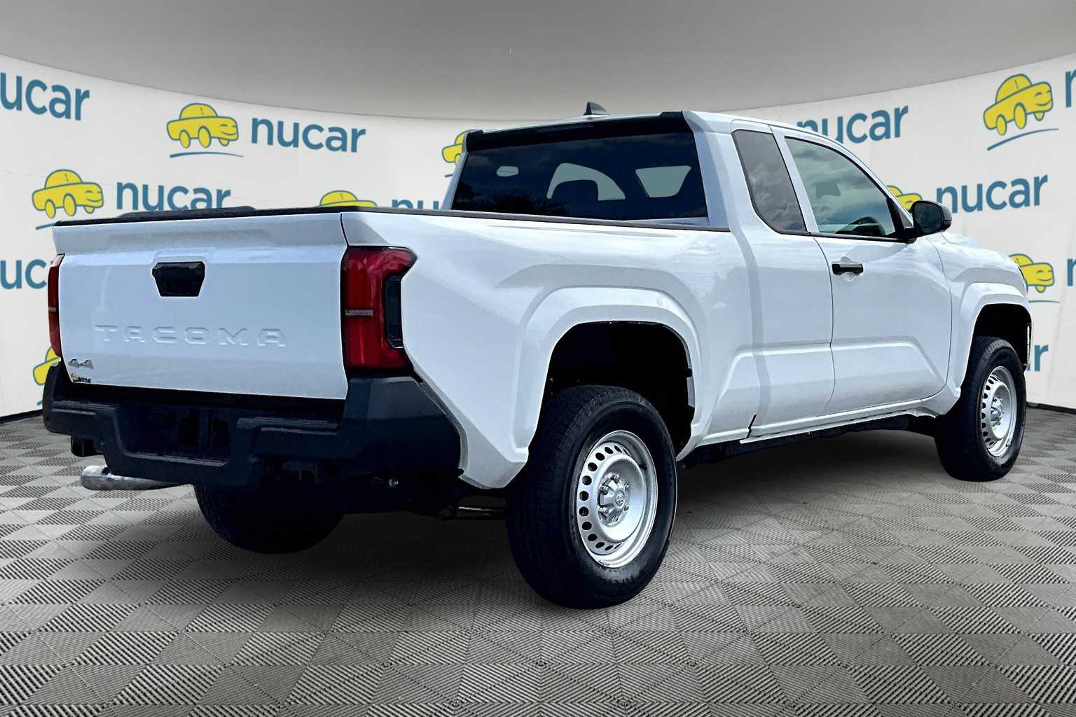 2025 Toyota Tacoma SR - Photo 6