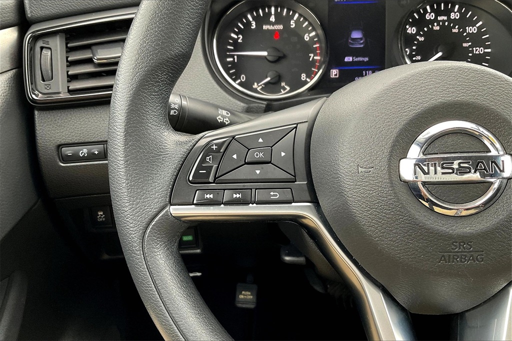 2019 Nissan Rogue Sport S - Photo 22
