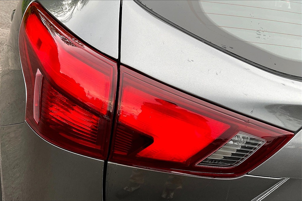 2019 Nissan Rogue Sport S - Photo 30
