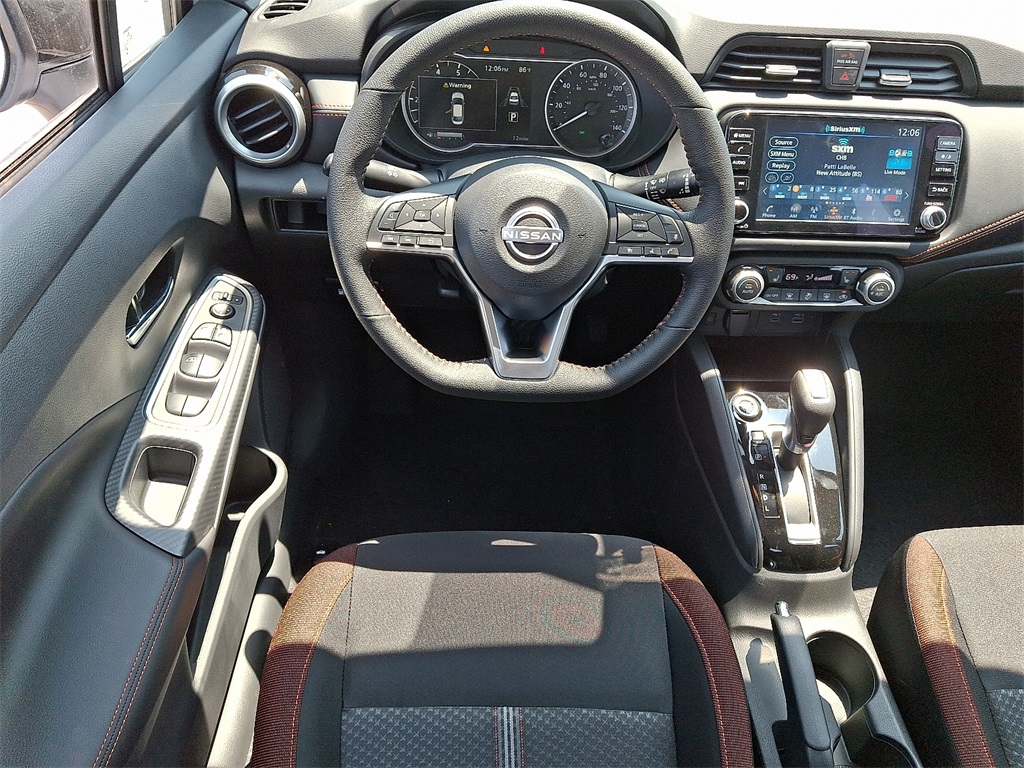 2025 Nissan Versa 1.6 SR - Photo 7