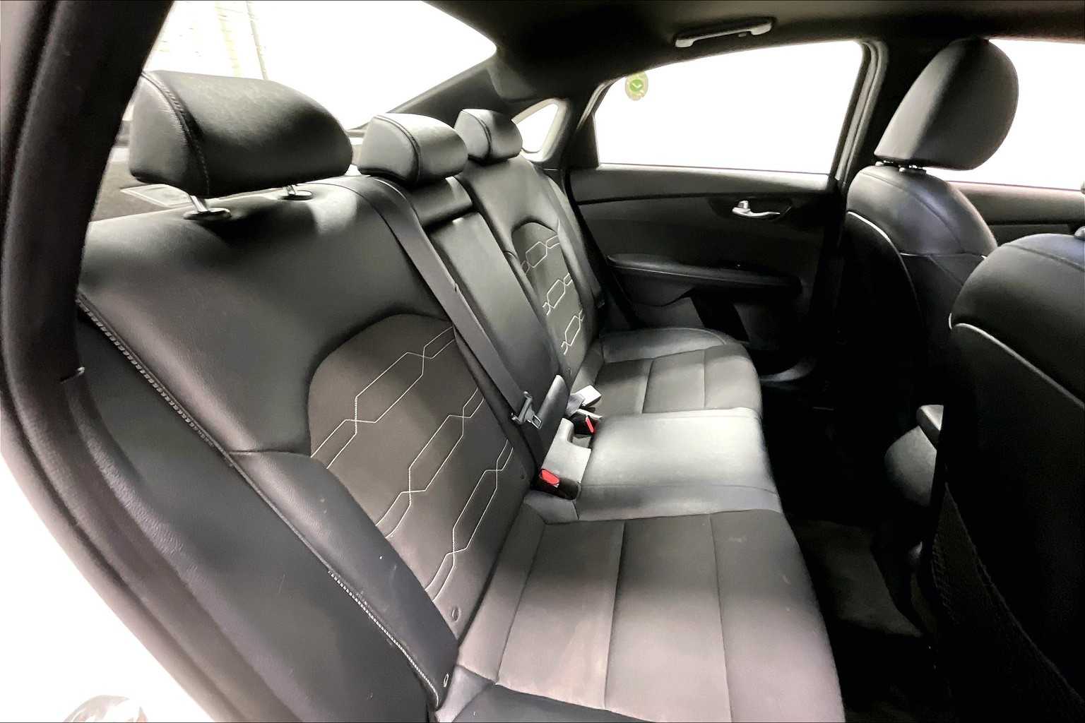 2022 Kia Forte GT-Line - Photo 16